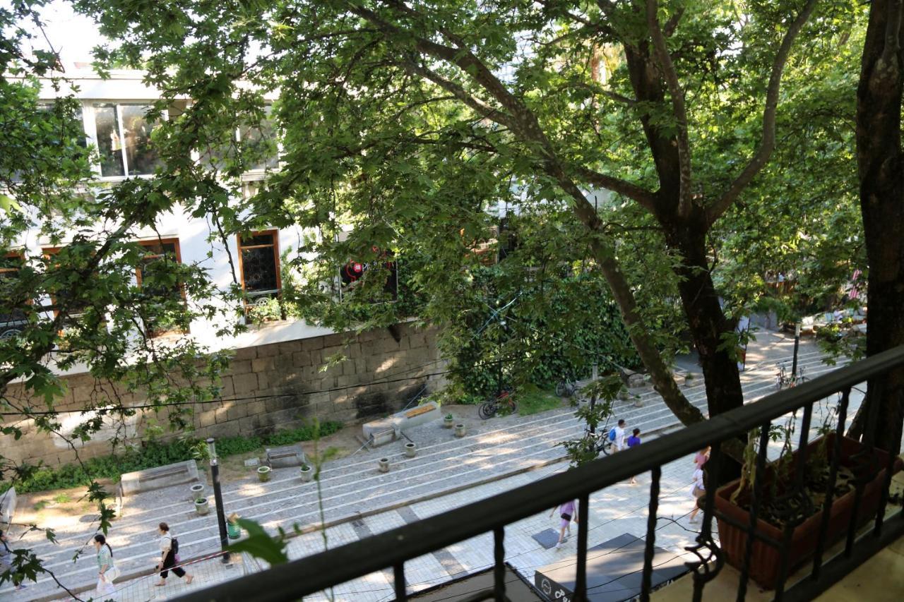 Hotel Millenium Tirana Exterior foto